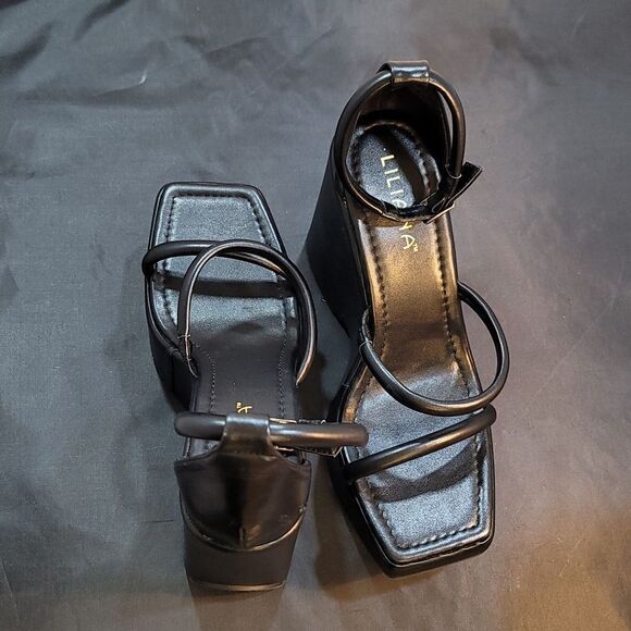 BRAND NEW LILIANA STRAPPY CAGED WEDGE HEELS SANDAL - Picture 4 of 16